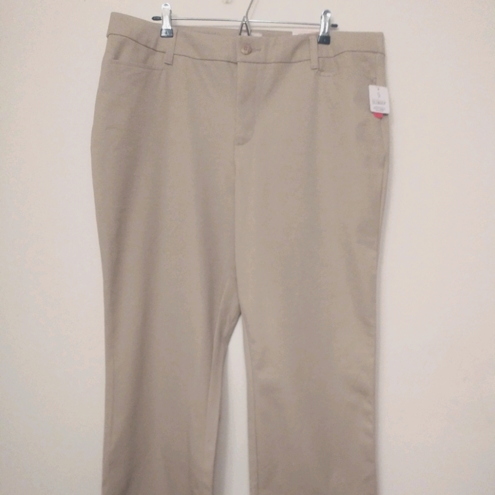 NWT St. John's Bay 'Secretly Slender' Pants